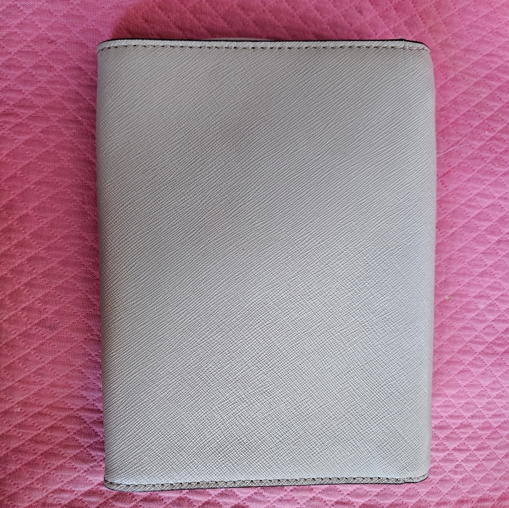 Kate spade wallet/clutch